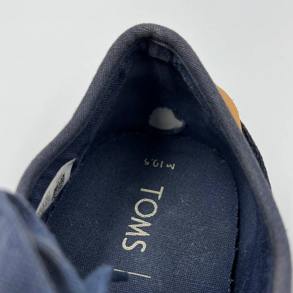 TOMS Navy Blue Sneakers Tennis Shoes Canvas Lace Up Shoes Men's 10.5 - Picture 9 of 10